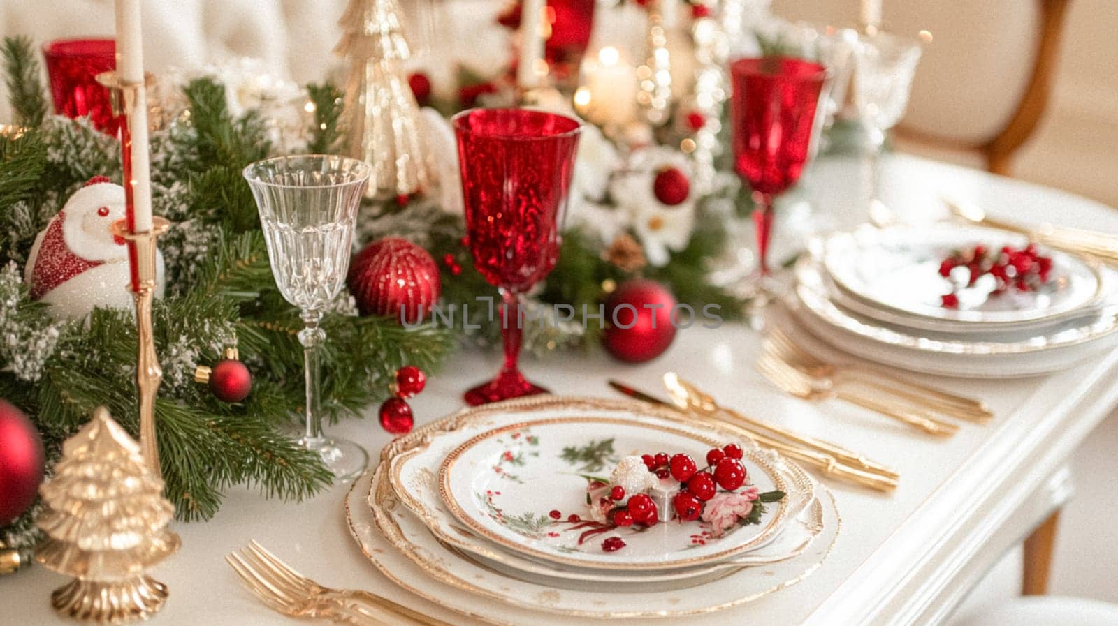 Christmas tablescape decoration, formal family dinner holiday celebration, luxury table setting decor, English country and home style idea