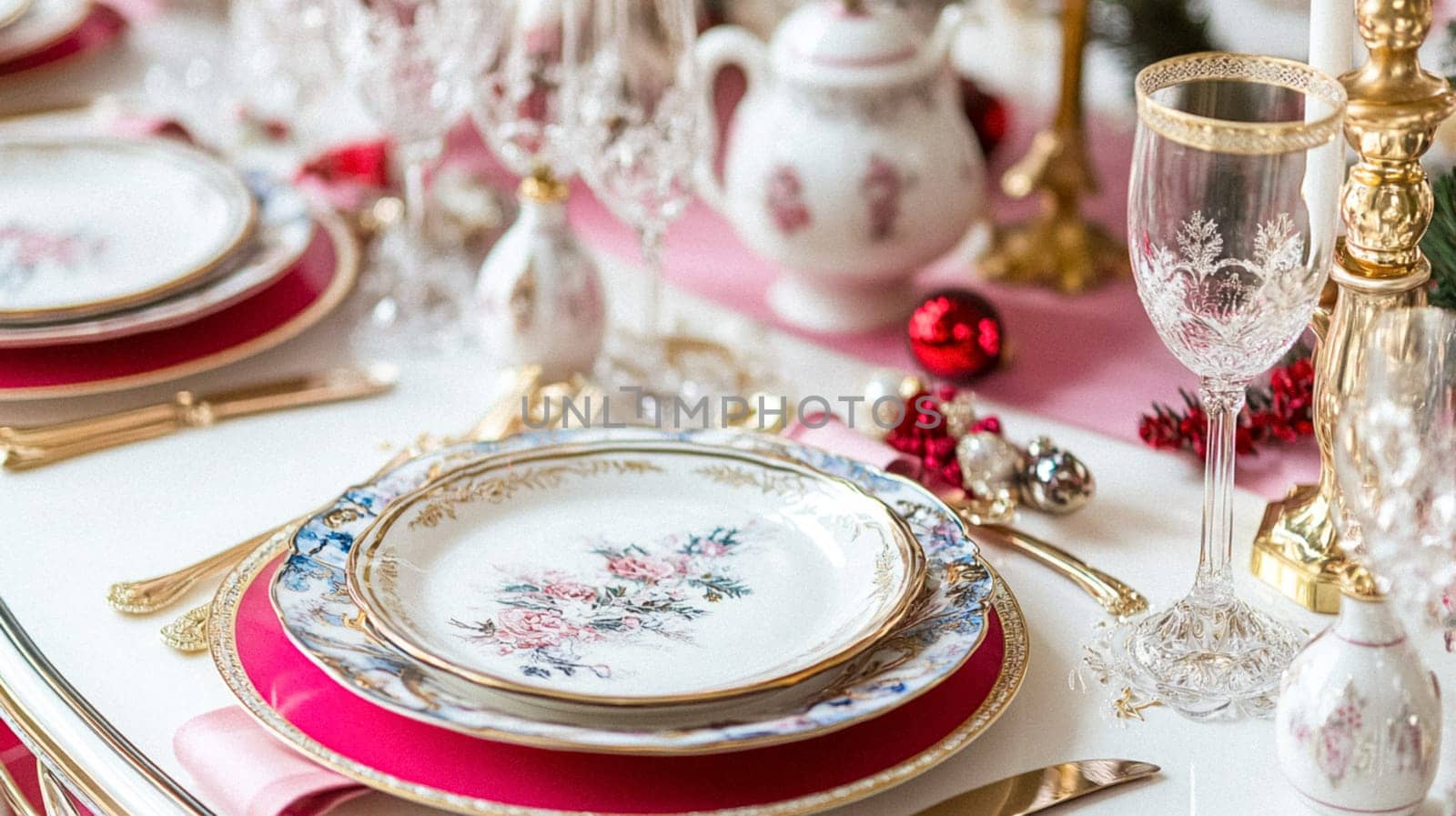 Christmas tablescape decoration, formal family dinner holiday celebration, luxury table setting decor, English country and home style idea
