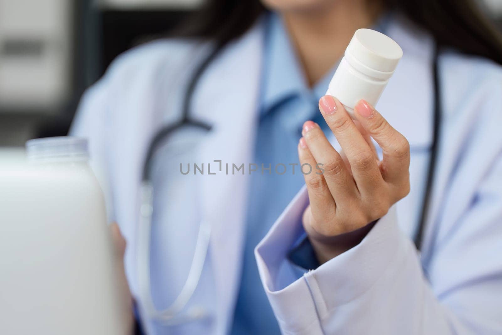 A doctor suggests medication during an online consultation, highlighting modern healthcare practices and patient convenience.
