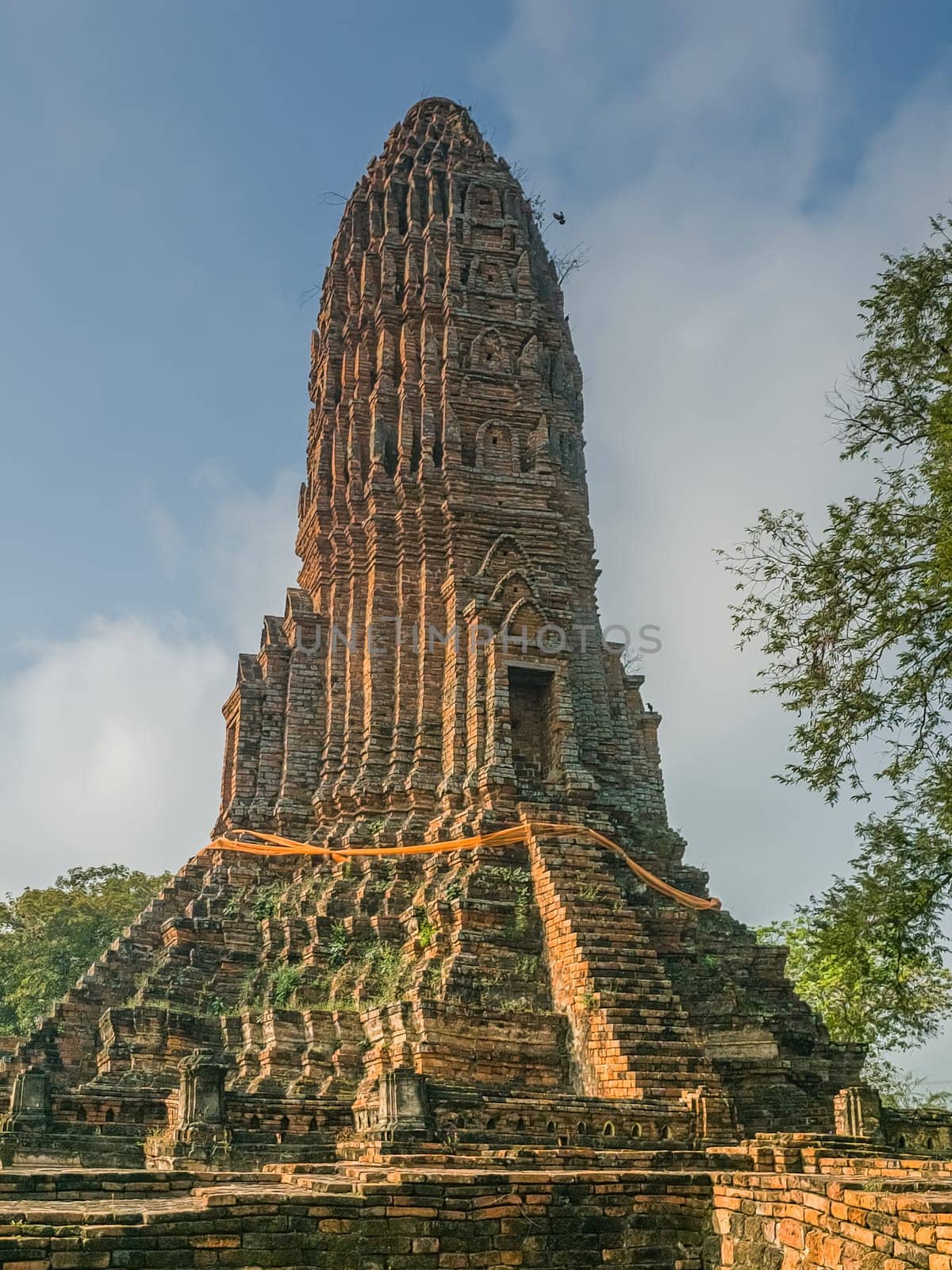 Wat Worachet ancient ruin temple in Ayutthaya by day, Thailand