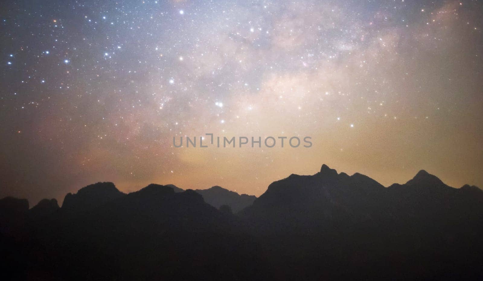 A Magical and Beautiful milkyway pictures