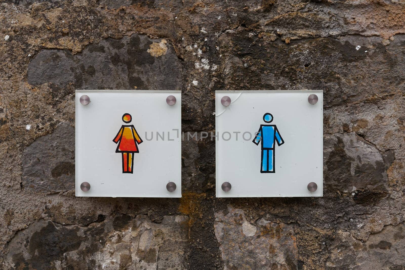 Reference to a public toilet for men and women in the Marienberg Fortress in Wuerzburg in Germany