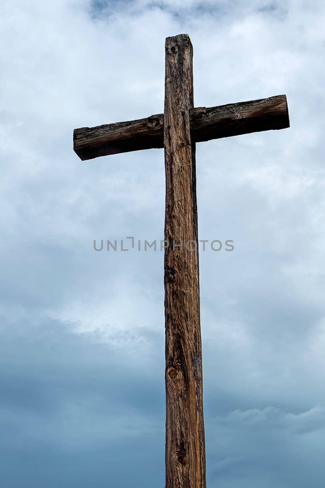 The old wooden cross at the Jamestown settlement in Virginia.