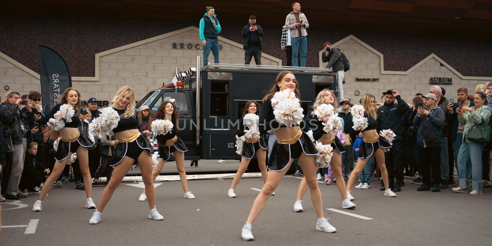 KyivCarFest car show, Ukraine, Kyiv, Retrovyl shopping mall, 20 October 2023. High quality photo