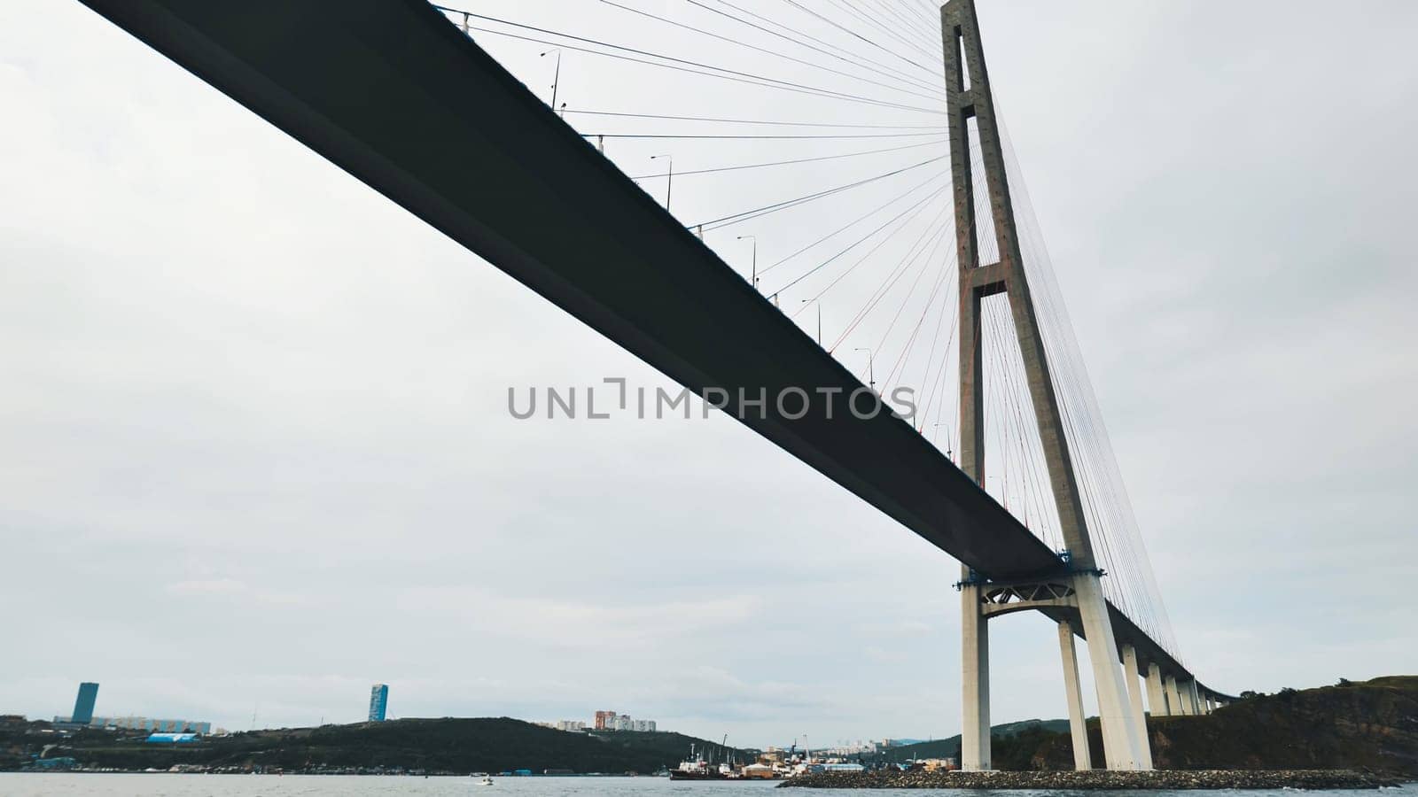 Russky bridge spanning eastern bosphorus strait, connecting vladivostok with russky island via impressive cable stayed engineering