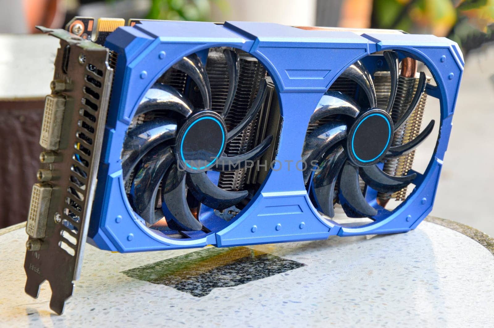side view of graphics card, graphics card with blue color