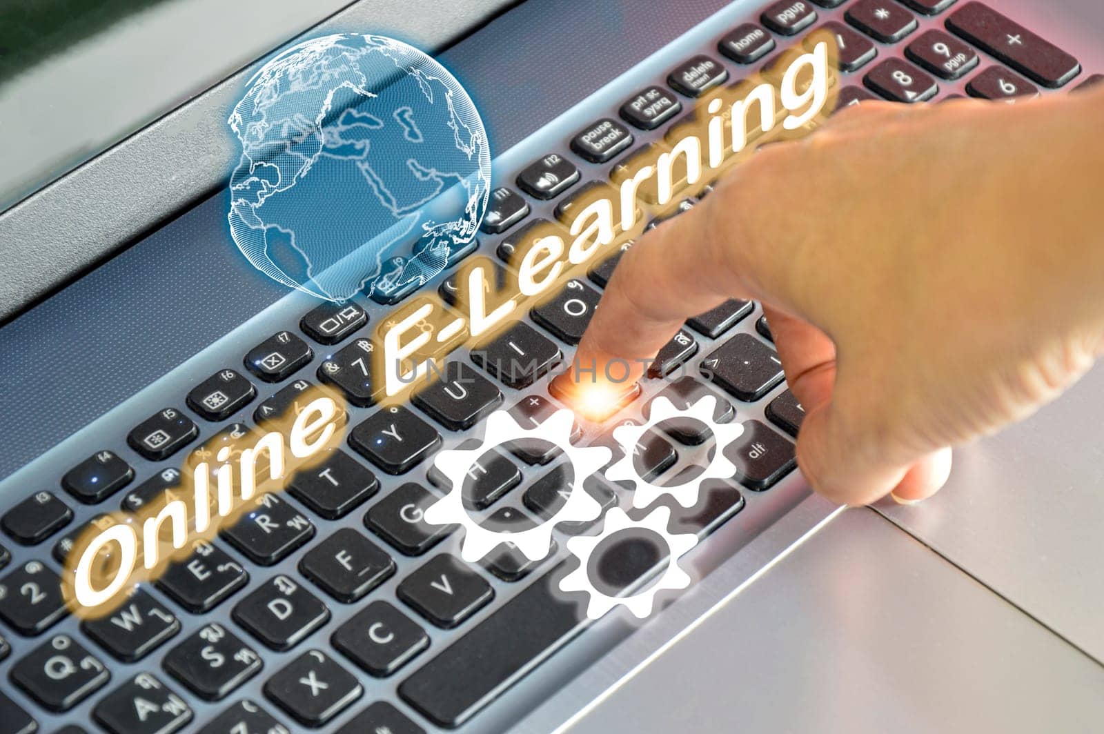 E-Learning, Internet Technology Education, Webinars, Course Concepts. by boonruen