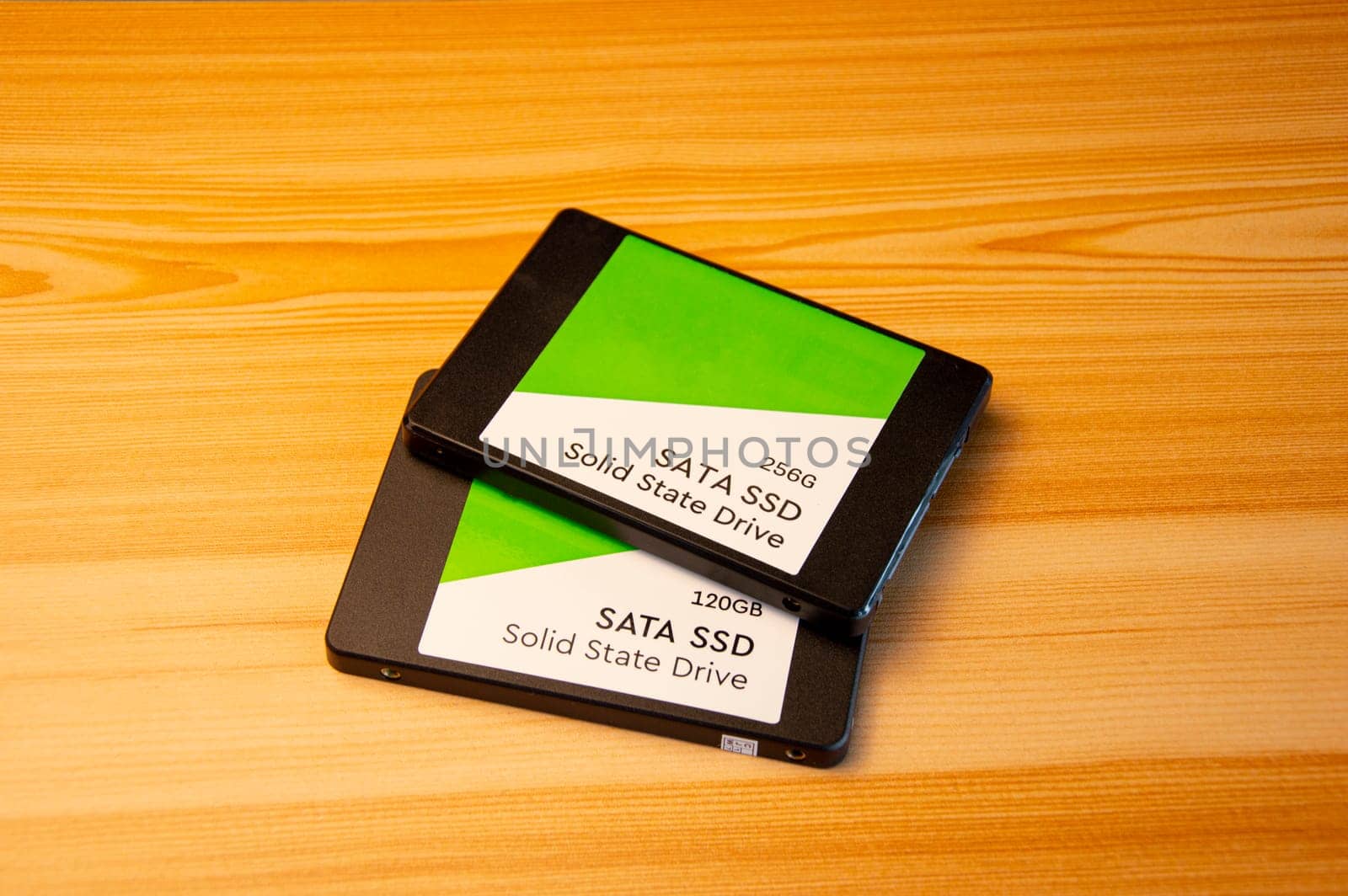 2.5-inch SSD hard drives, nowadays, are in great demand.