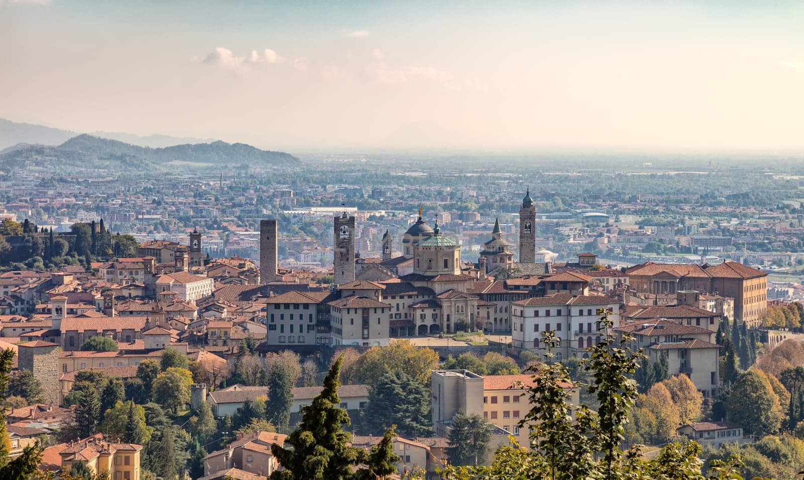 Bergamo in the fall by mot1963