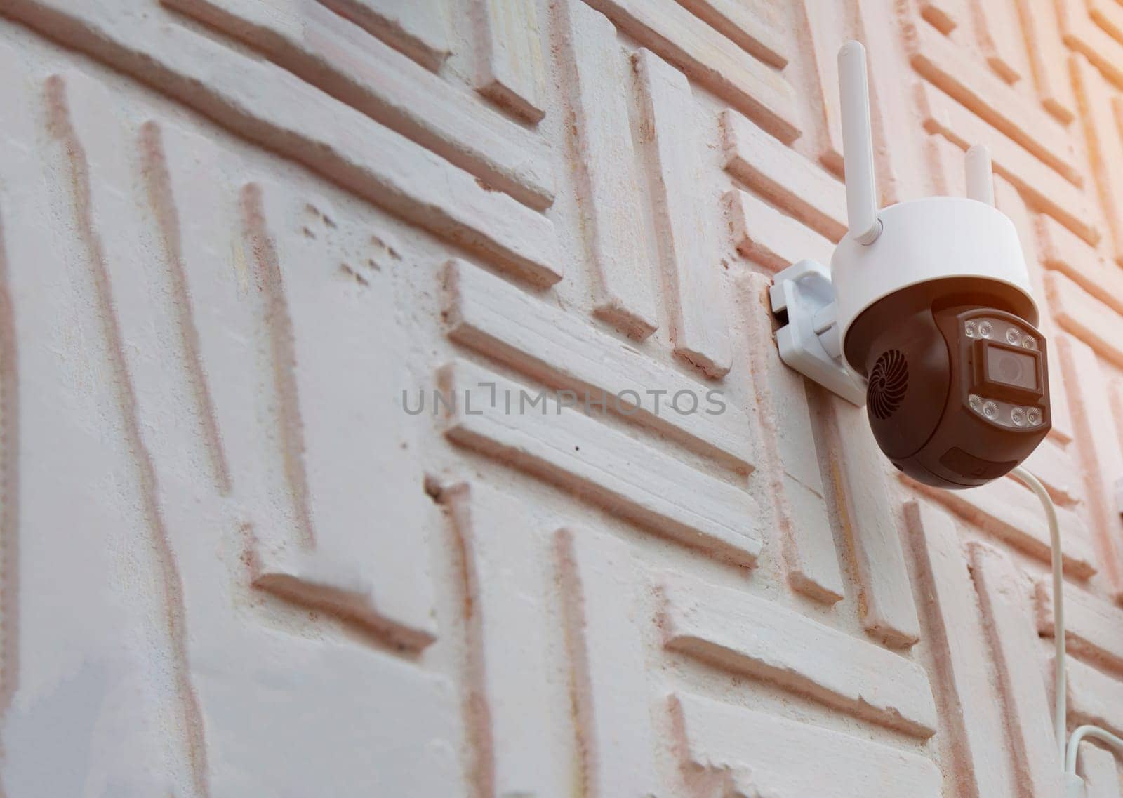 IP wifi wireless security camera supports Internet installation technology, security systems, smart home applications.	