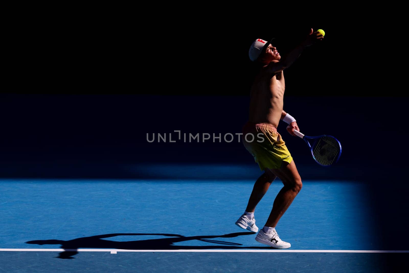 MELBOURNE, AUSTRALIA - JANUARY 10: Ben Shelton of USA during practice ahead of the 2025 Australian Open at Melbourne Park on January 10, 2025 in Melbourne, Australia.