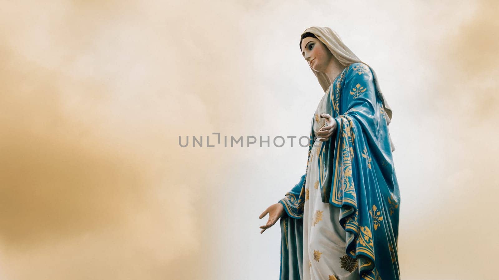 The Virgin Mary statue at The Cathedral of the Immaculate Conception is a Roman Catholic Diocese of Chanthaburi.