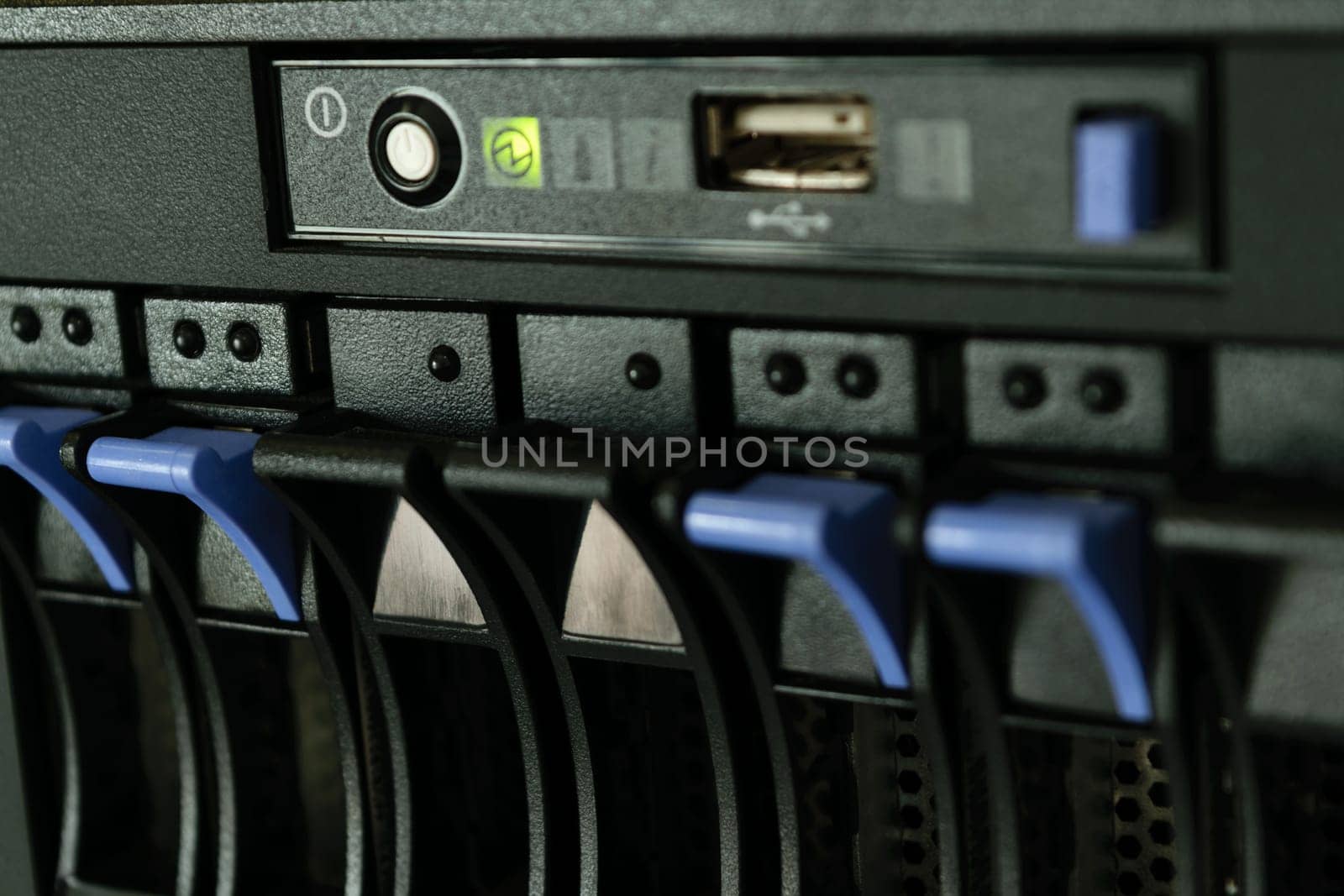 Computer Server and raid storage in datacenter