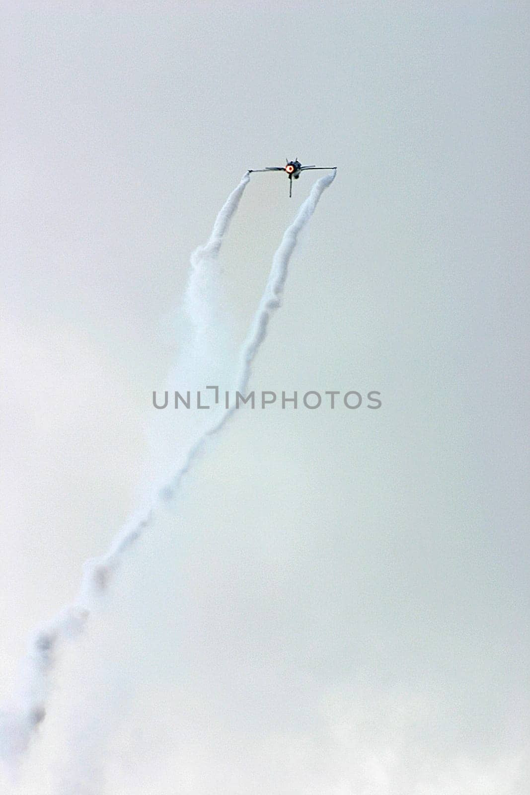 F16 upside down