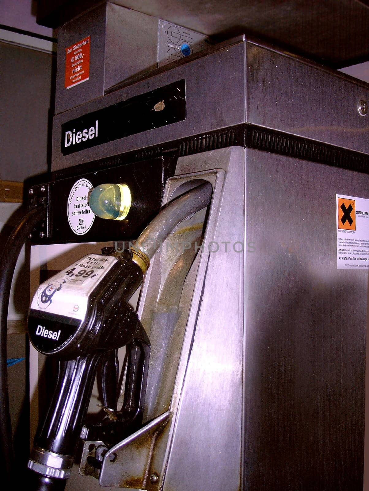 Petrol pump