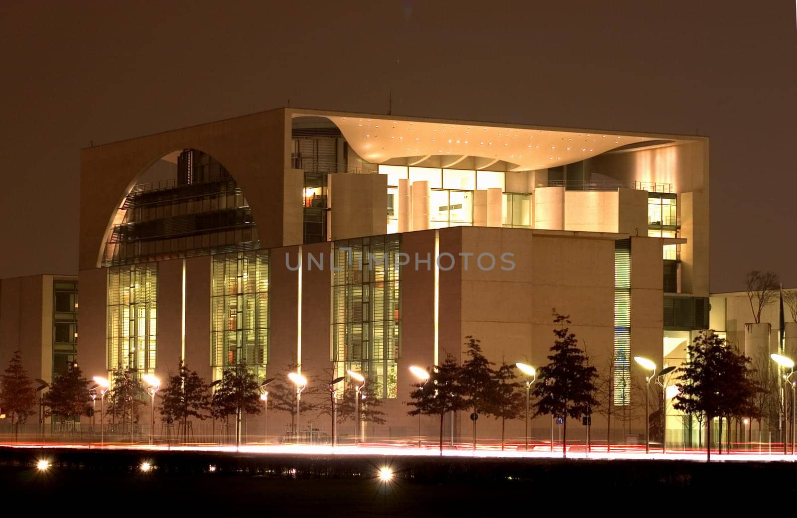 Federal Chancellery 10