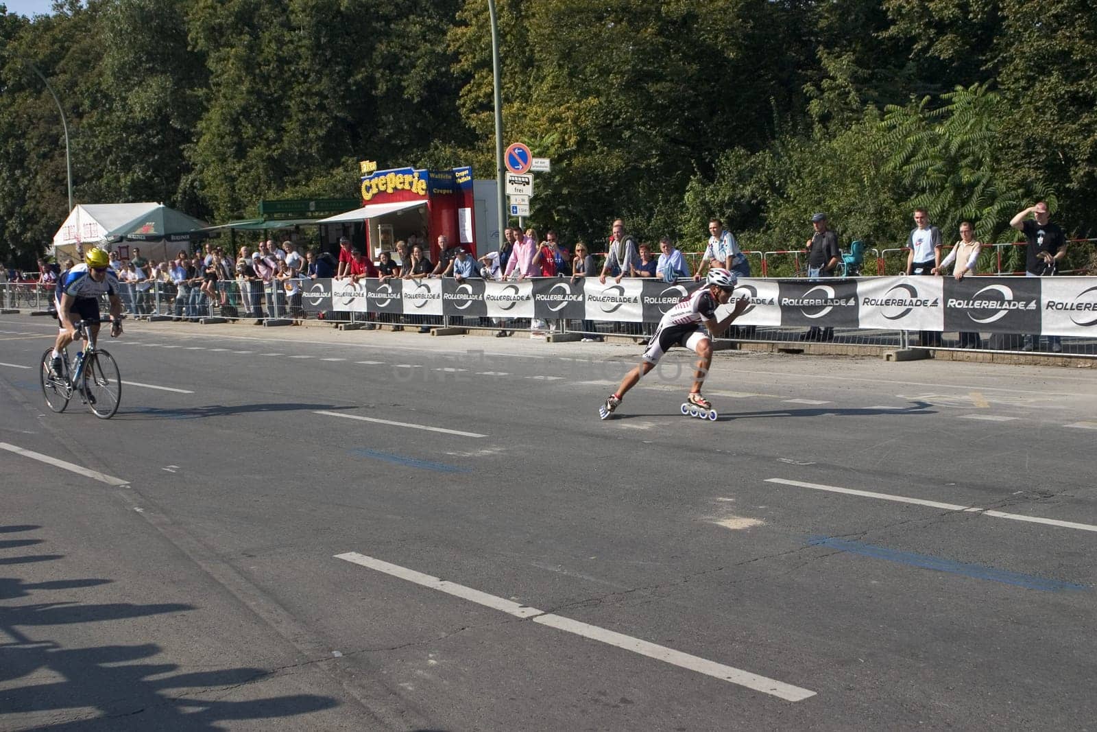 Berlin Marathon,Skater vs. Cyclist