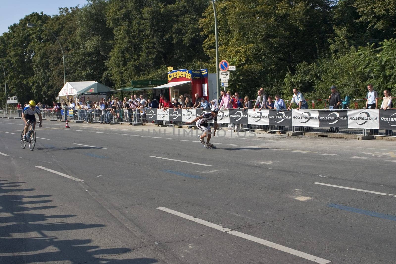 Berlin Marathon,Skater vs. Cyclist