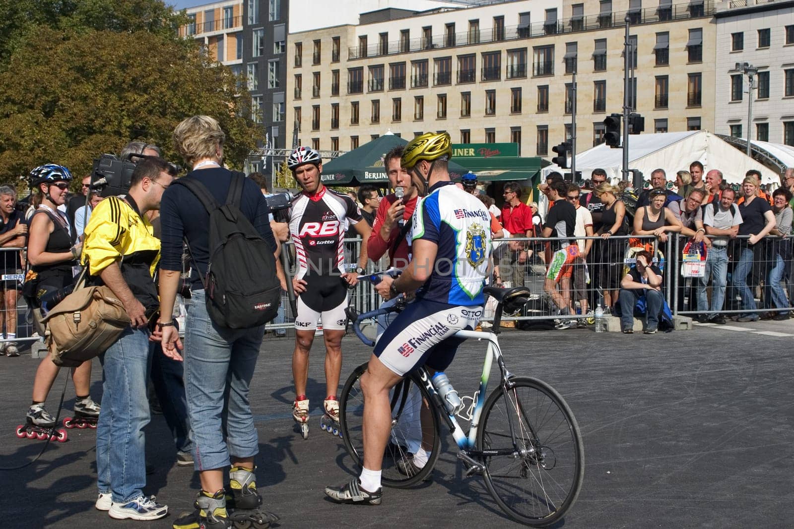 Berlin Marathon,Skater vs. Cyclist
