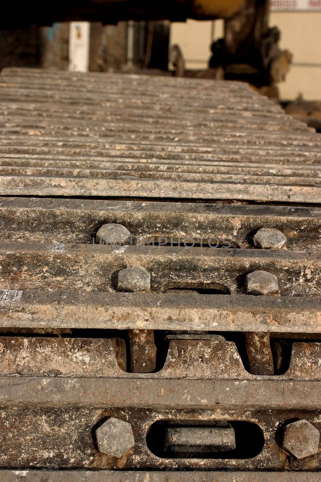 Excavator chain 02