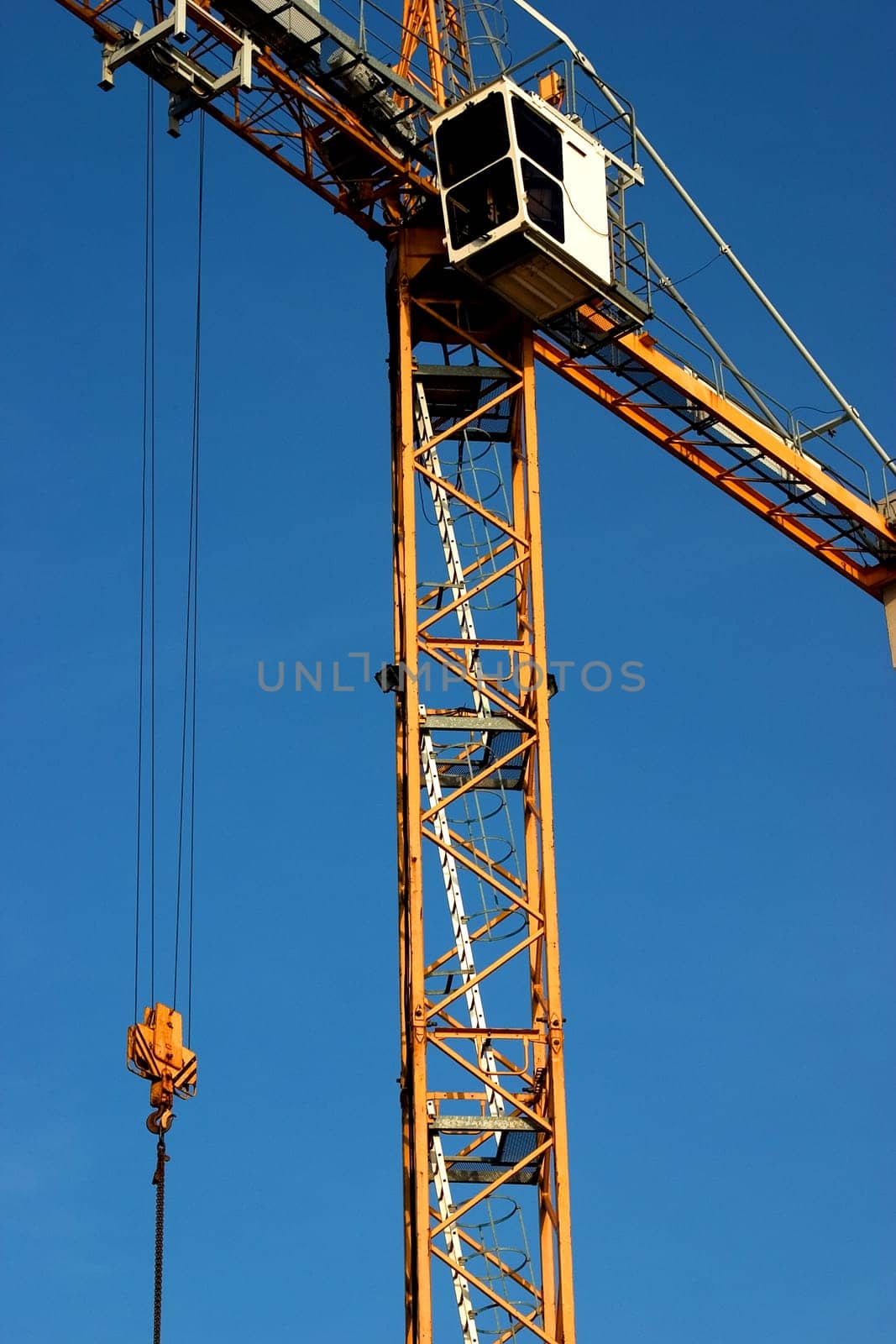 High crane