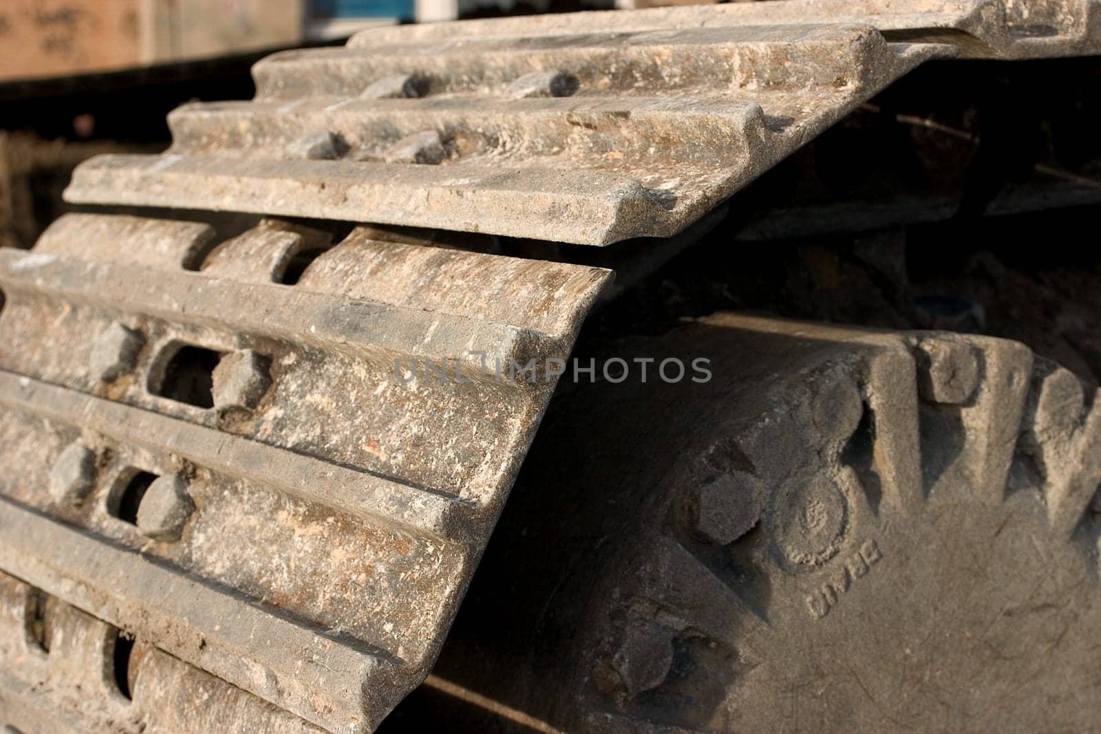 Excavator chain 01