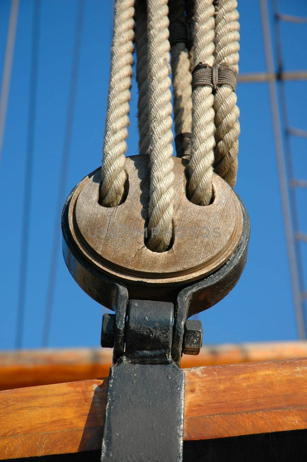 Ship detail