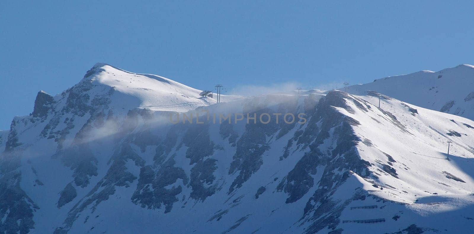 Taken near Lenzerheide in Switzerland in March 2005. Nikon D70,Nikkor 70-300ED.