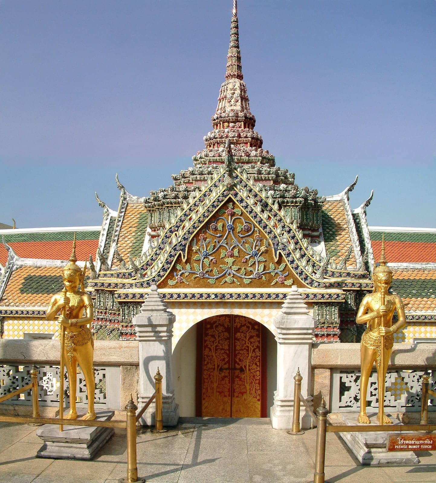 Temple figures