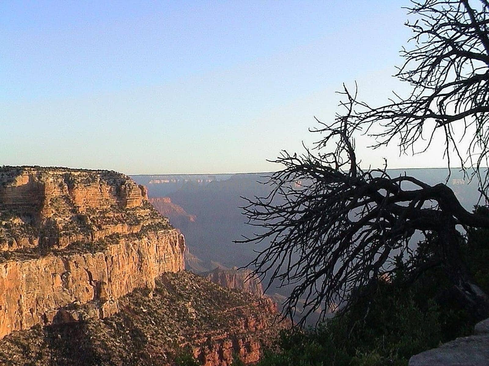 The Grand Canyon is a real pleasure for every hobby photographer and,of course,for every professional photographer,but in my opinion,the unbelievability of this natural wonder cannot be captured in one picture.