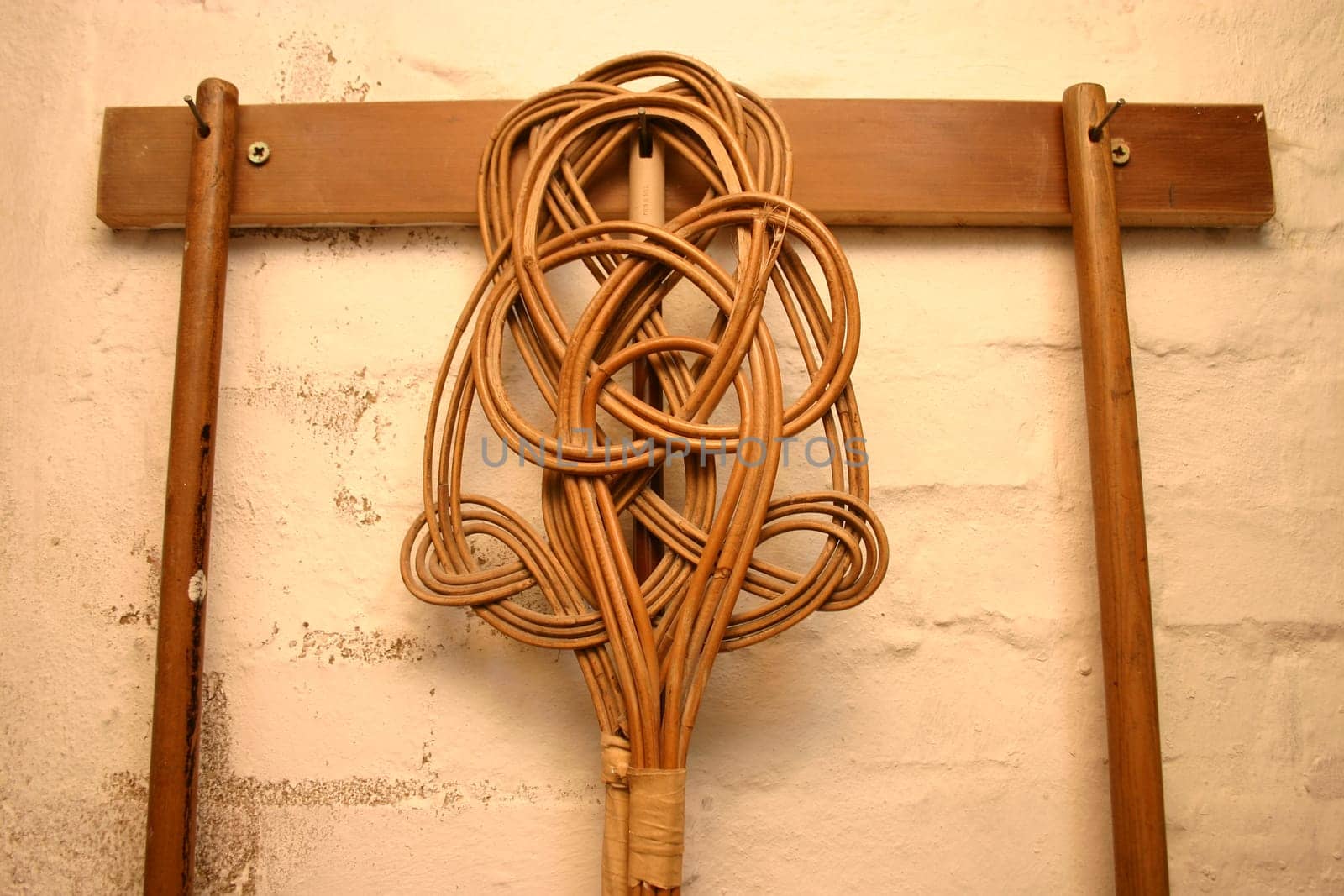 Carpet beater