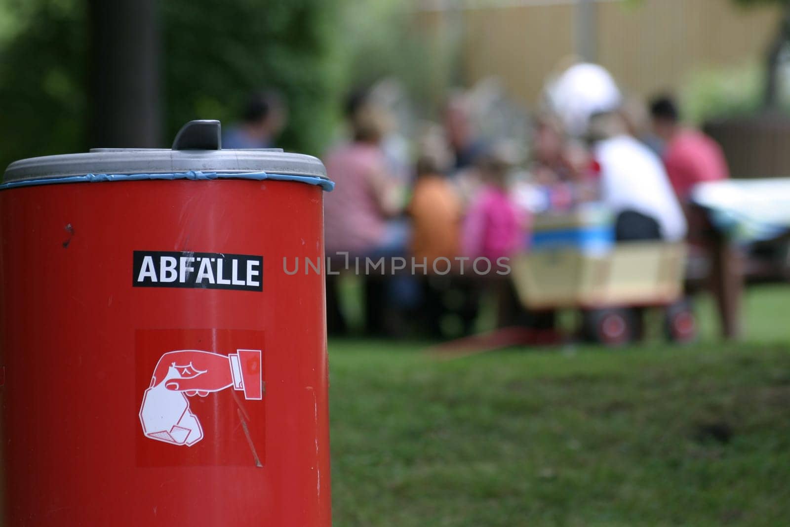 Dustbin