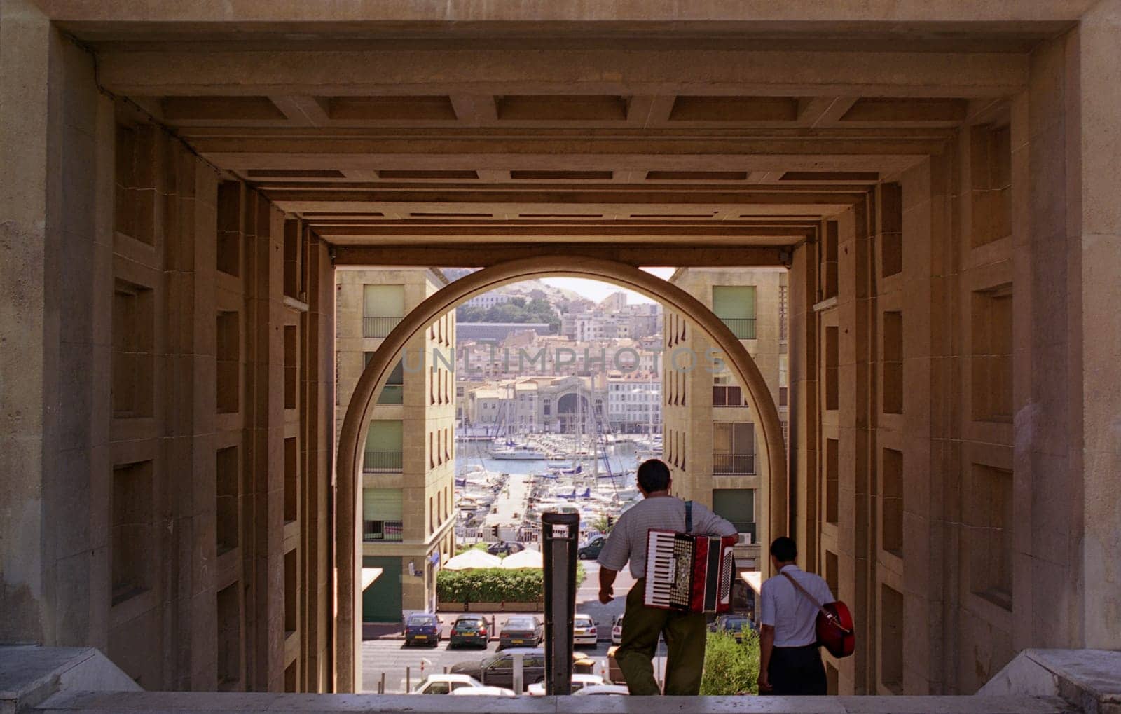 A clear view of Marseille