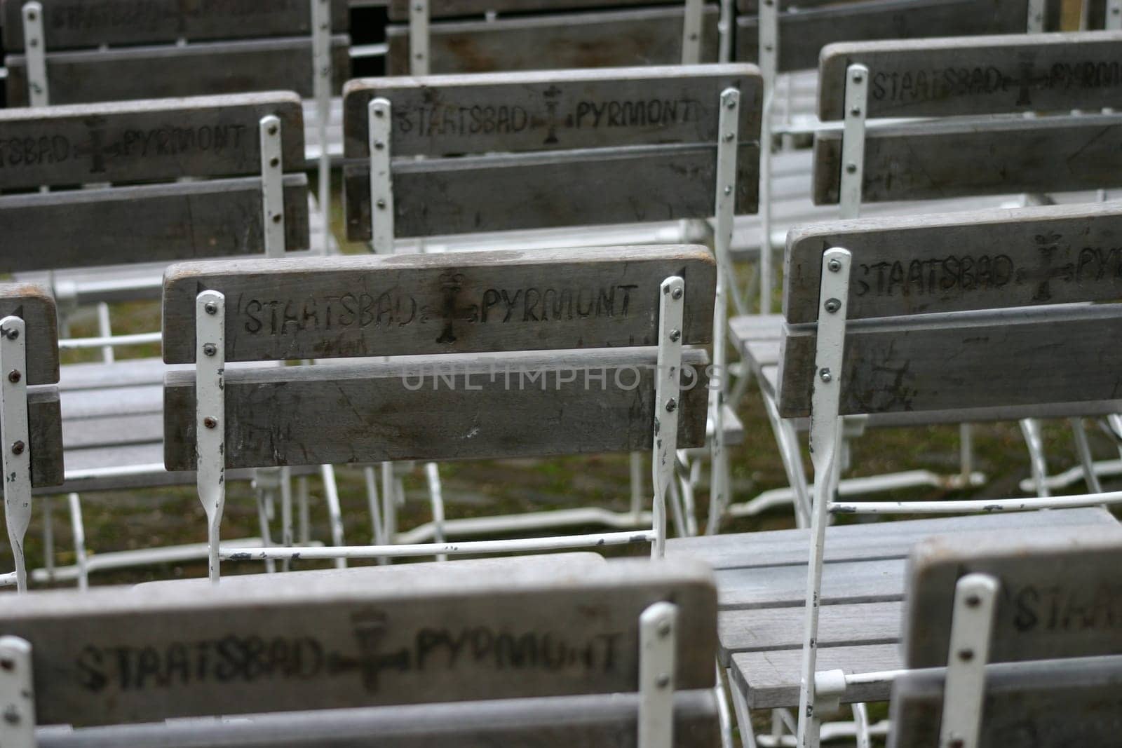 Rows of chairs 5