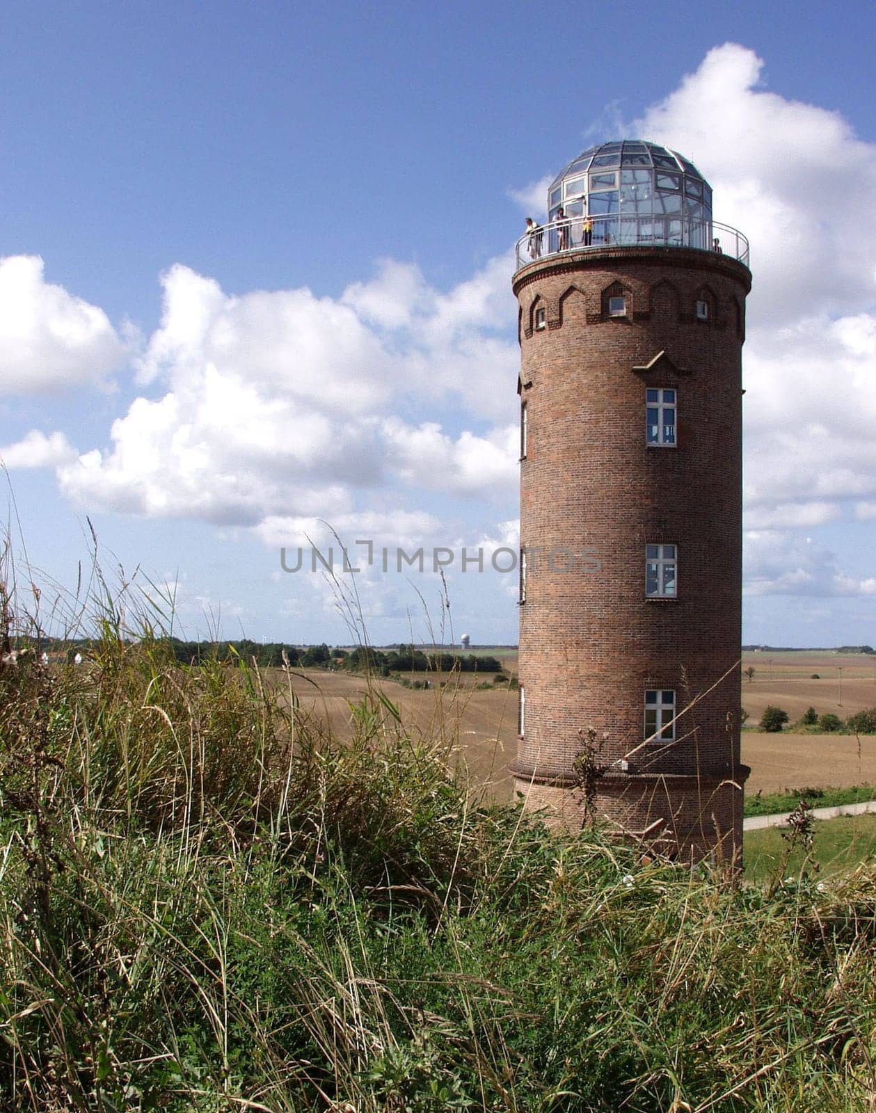 Observation tower