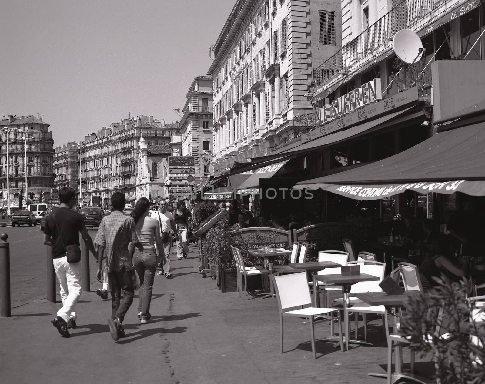 6x7 - my last picture of Marseille... for this year!