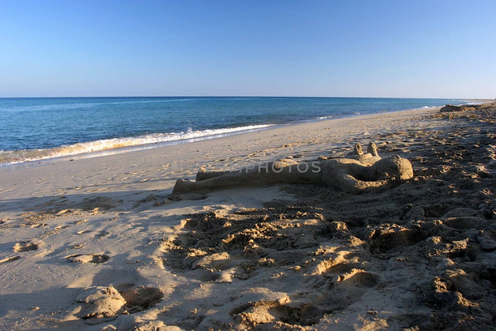 Sunbathe