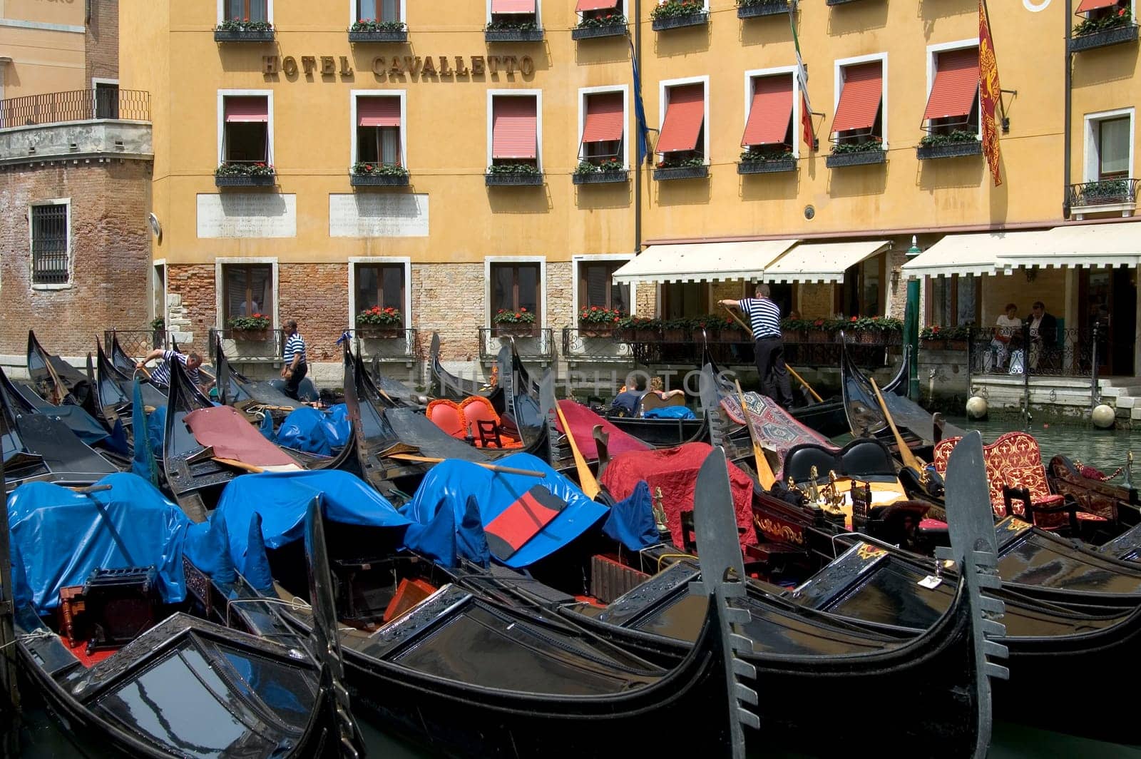 Parking for gondolas