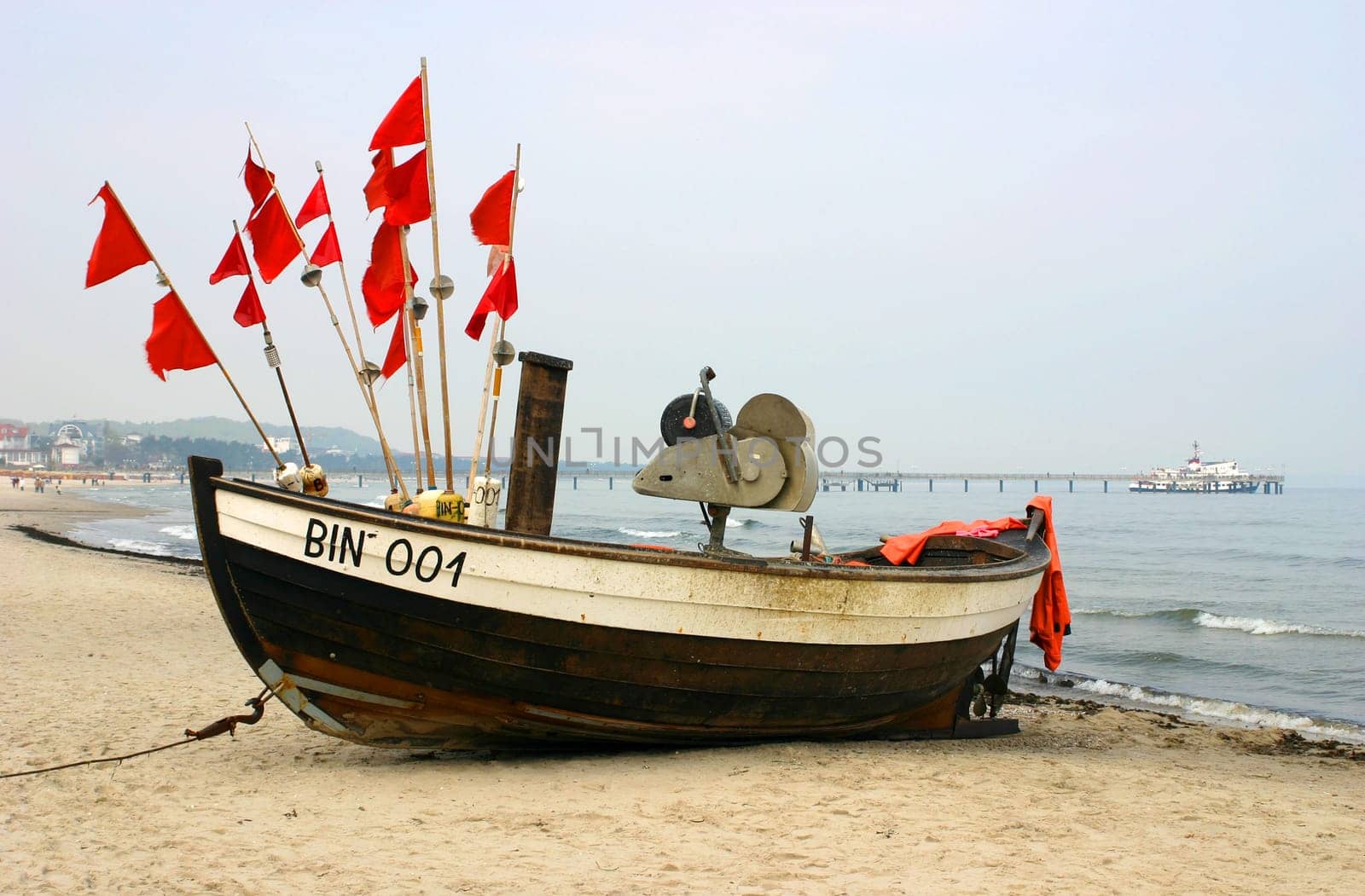 Fishing boat 01