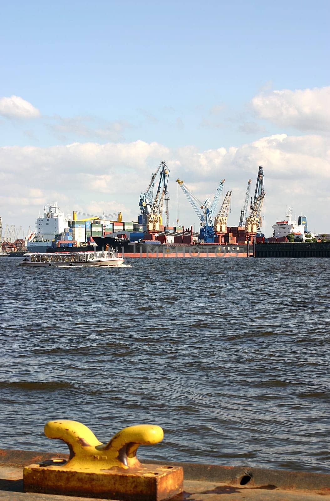 Port 02