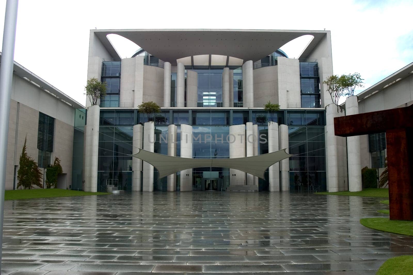 Chancellery 10