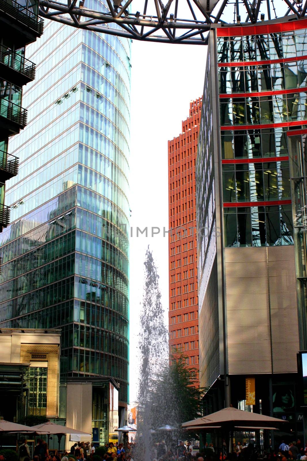 Sony Center 07