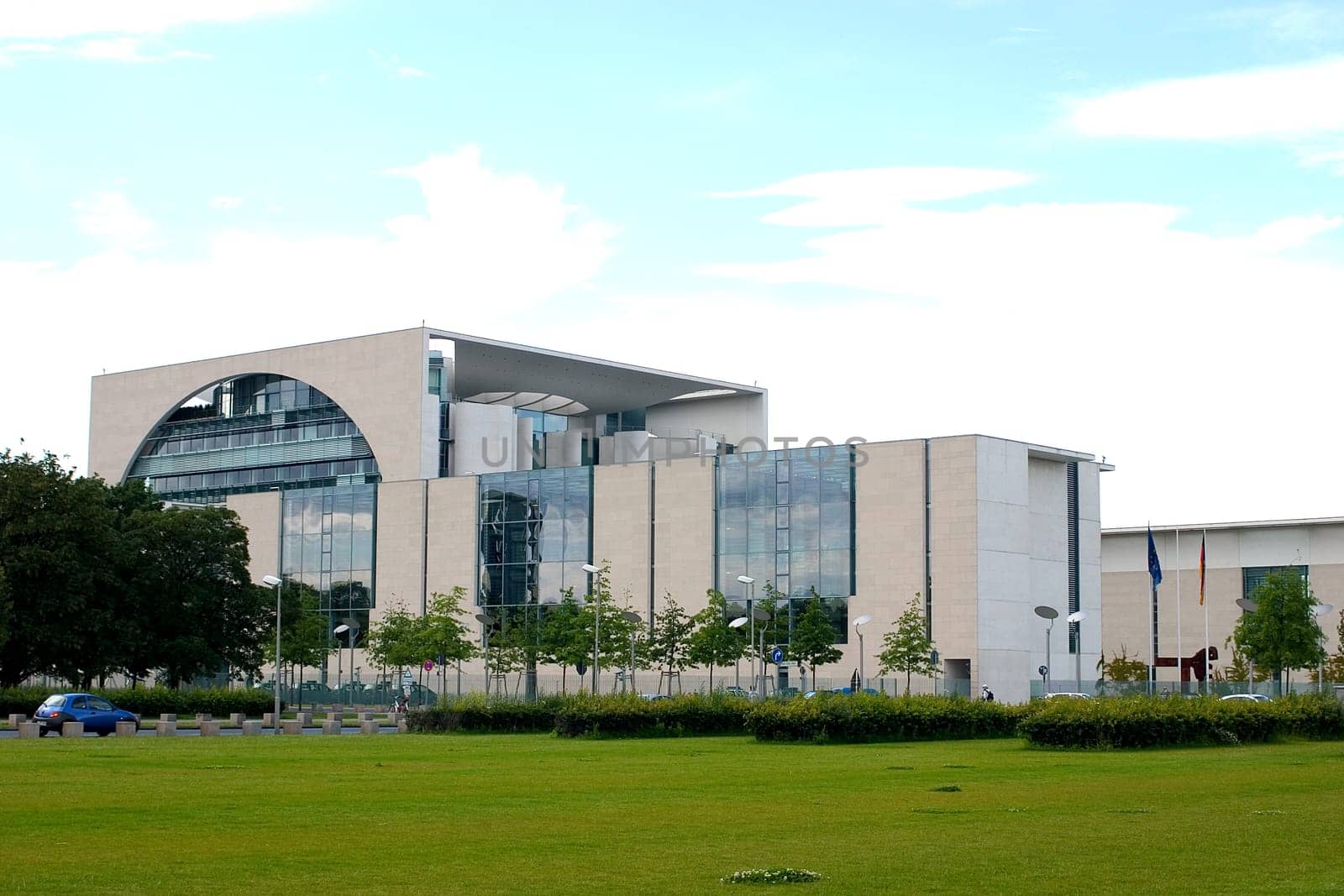 Federal Chancellery 02