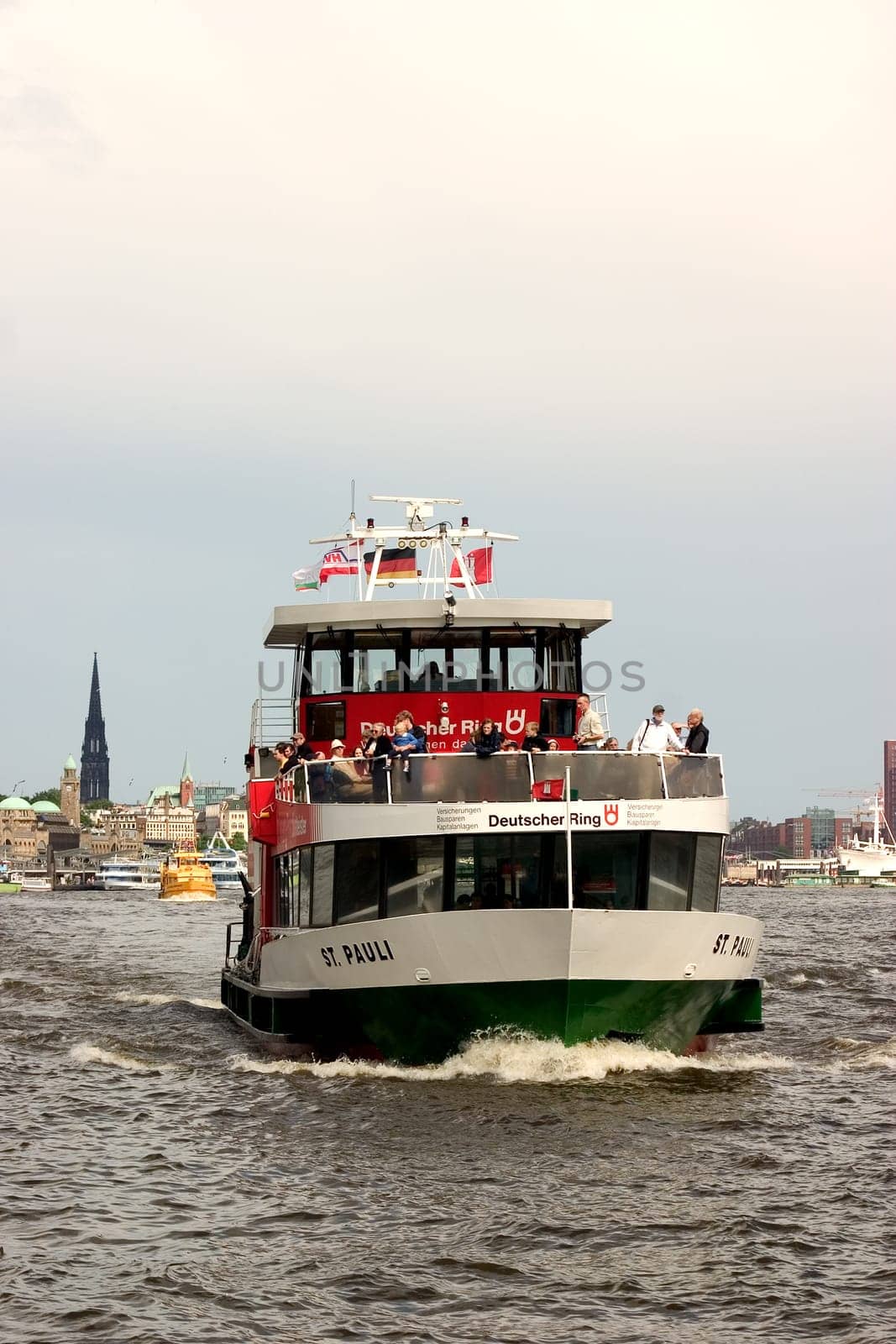 Barge 07