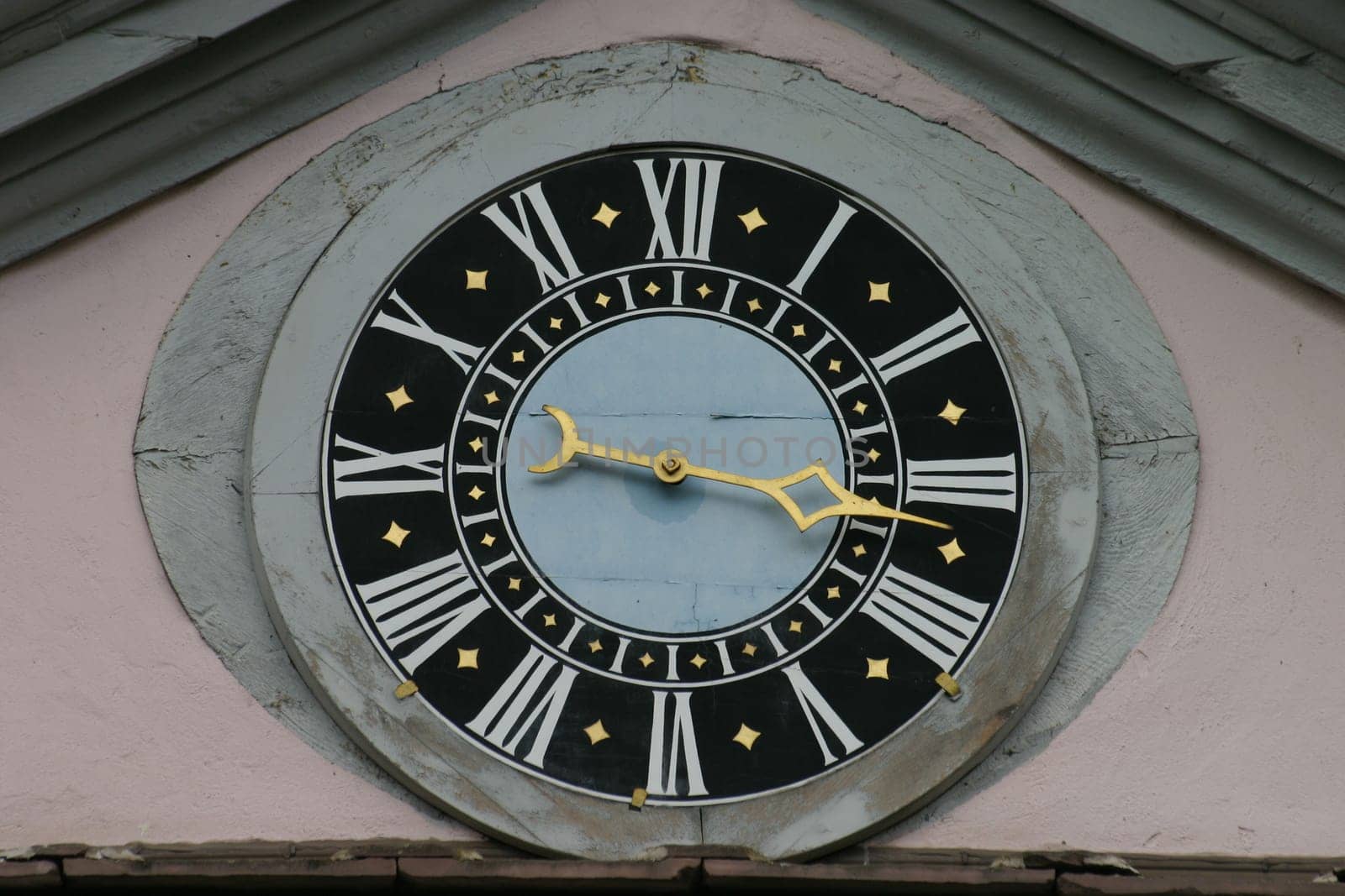One-hand clock on the commandant's house of the castle in Bad Pyrmont from the 16th century