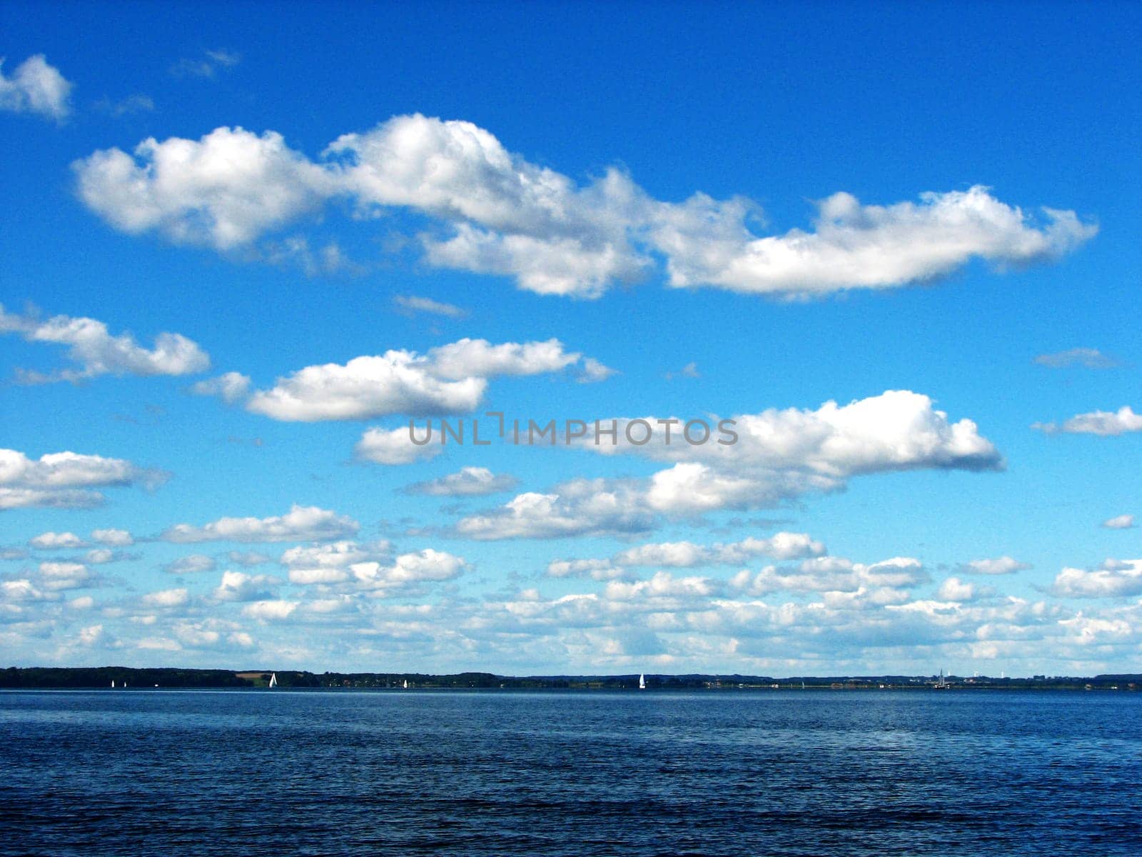 Autumn can be so beautiful on the Baltic Sea. Here in the Flensburg Fjord.  (Cam. Canon Power Shot S2 IS)