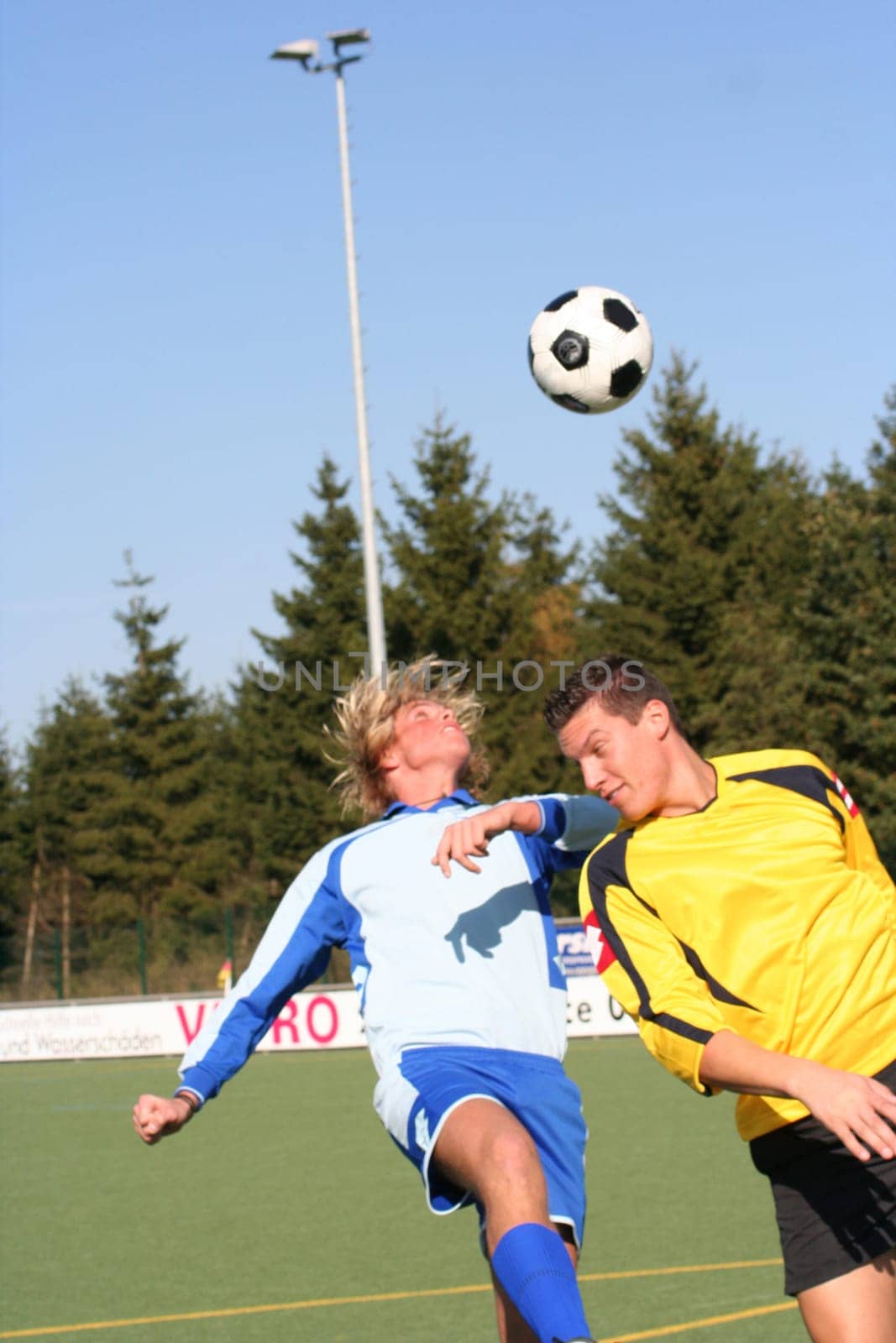 Photo in the series of shots "Football photos autumn 2005"""