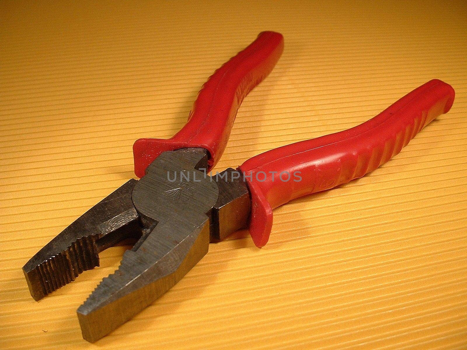 Pliers
