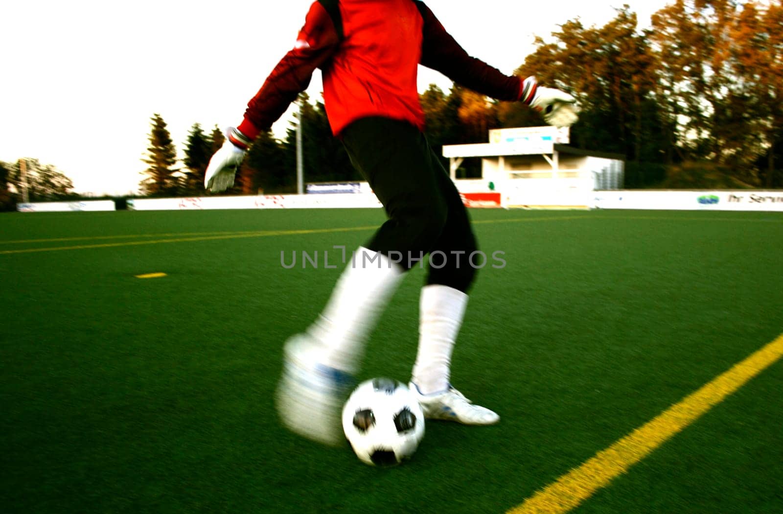 Photo in the series of shots "Football photos autumn 2005"""