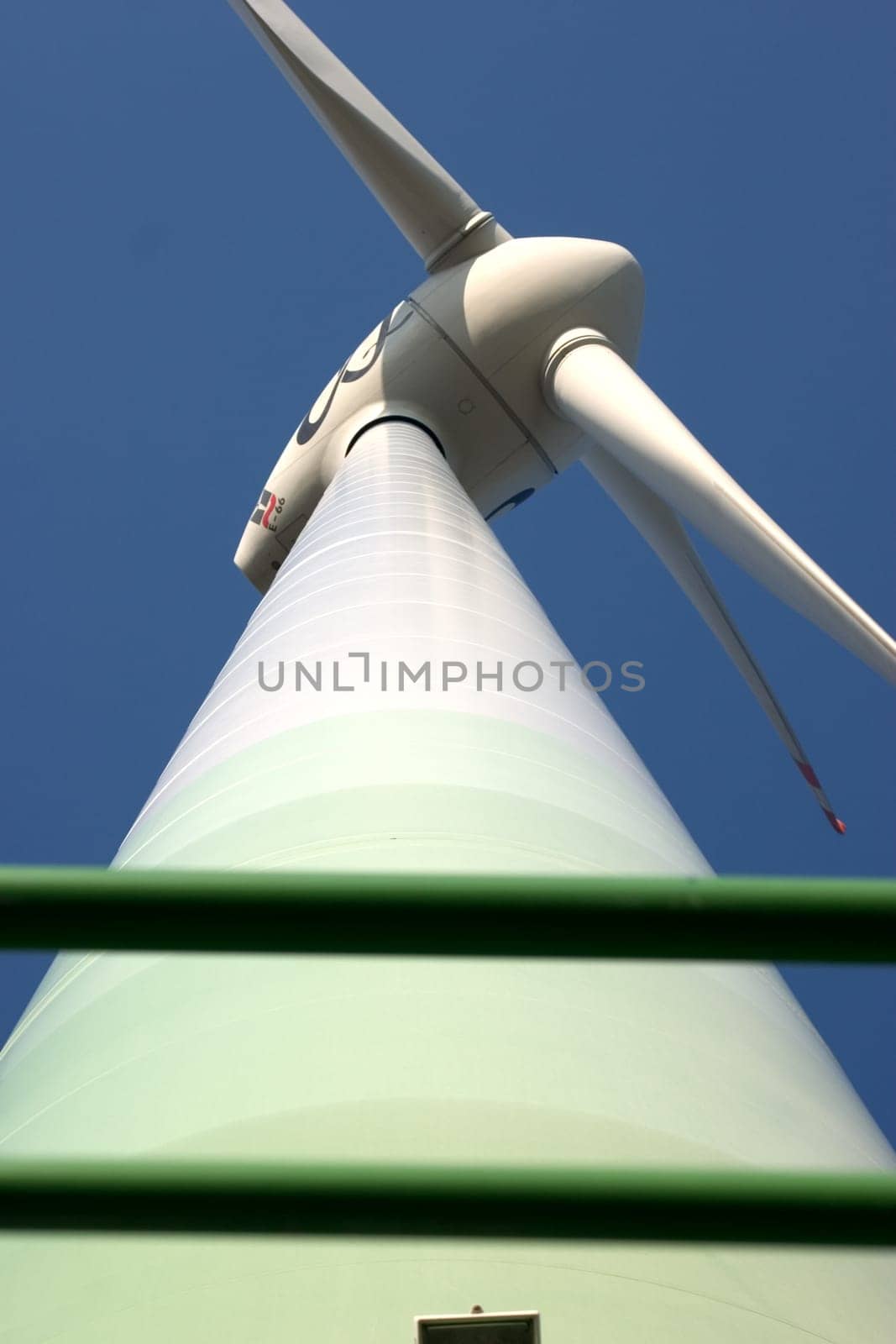 Wind power 09